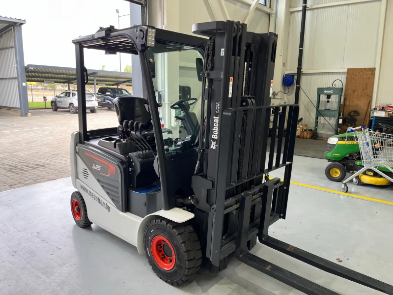 Електрокар Bobcat B25NS, снимка 6 - Индустриална техника - 51845084