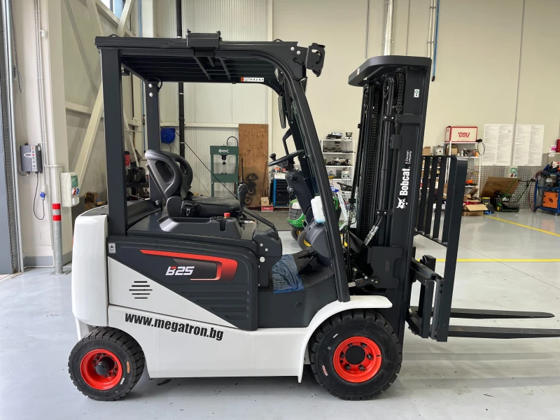 Електрокар Bobcat B25NS, снимка 2 - Индустриална техника - 51845084