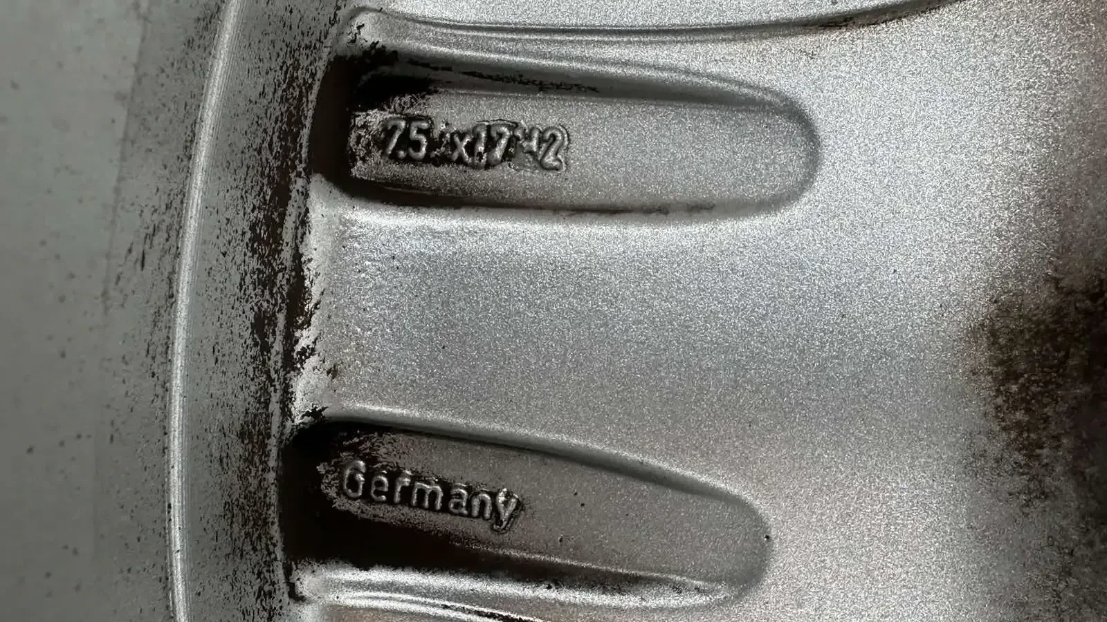   VW Touareg | Mobile.bg   4