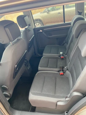 Обява за продажба на VW Touran 1.6 TDI   DSG 7 ~12 999 лв. - изображение 11