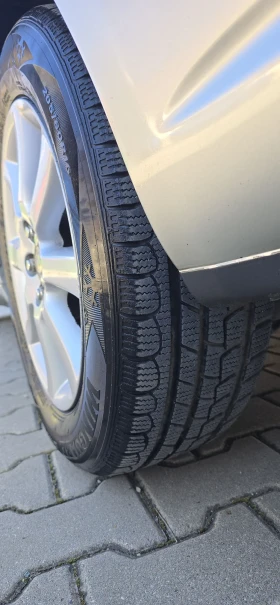 Toyota Avensis 2.0 D4D - 2250 € / 4400.62 лв. - 68844678 13