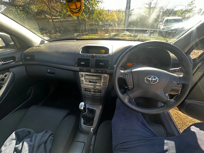 Toyota Avensis 1.8Vvt-i 129к.с НА ЧАСТИ, снимка 8 - Автомобили и джипове - 42766483