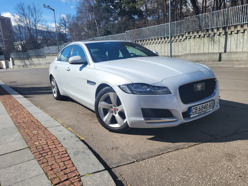 Jaguar Xf 2.0D, снимка 1 - Автомобили и джипове - 46270158