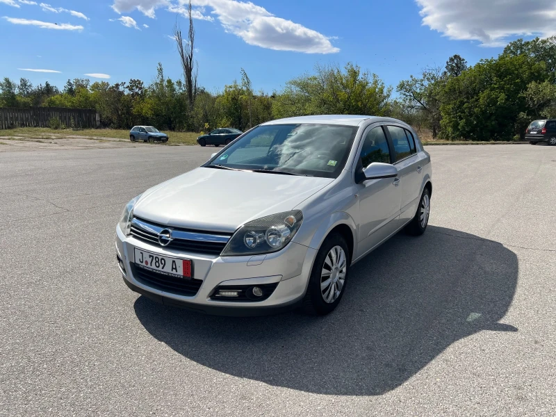 Opel Astra 1.6 БЕНЗИН, снимка 1 - Автомобили и джипове - 47420982