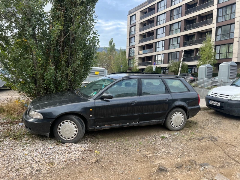 Audi A4, снимка 2 - Автомобили и джипове - 47529738