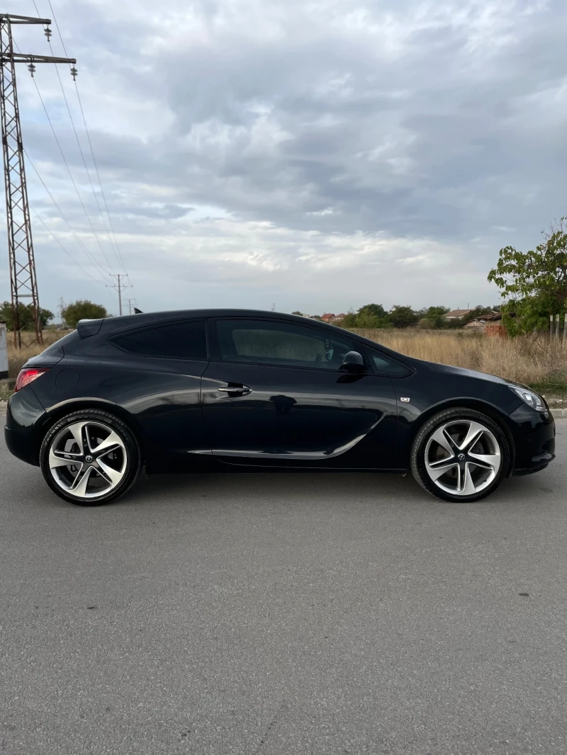 Opel Astra GTC, снимка 4 - Автомобили и джипове - 47551675