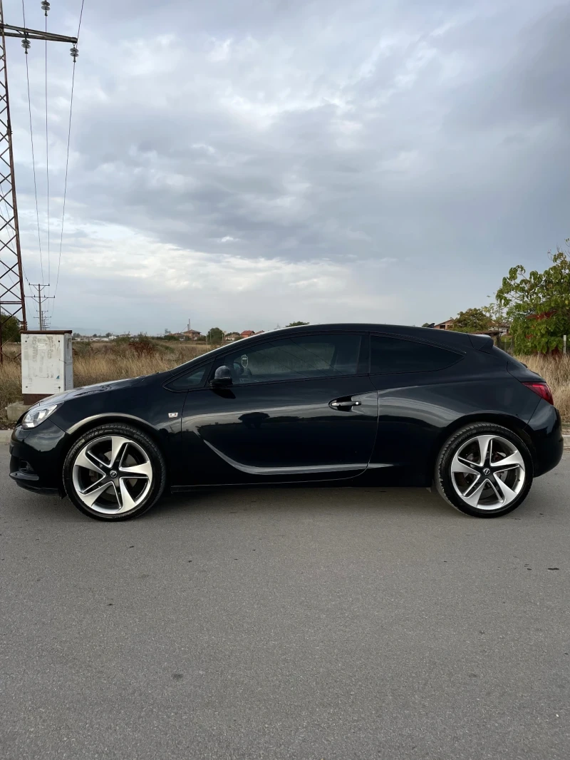 Opel Astra GTC, снимка 3 - Автомобили и джипове - 47551675