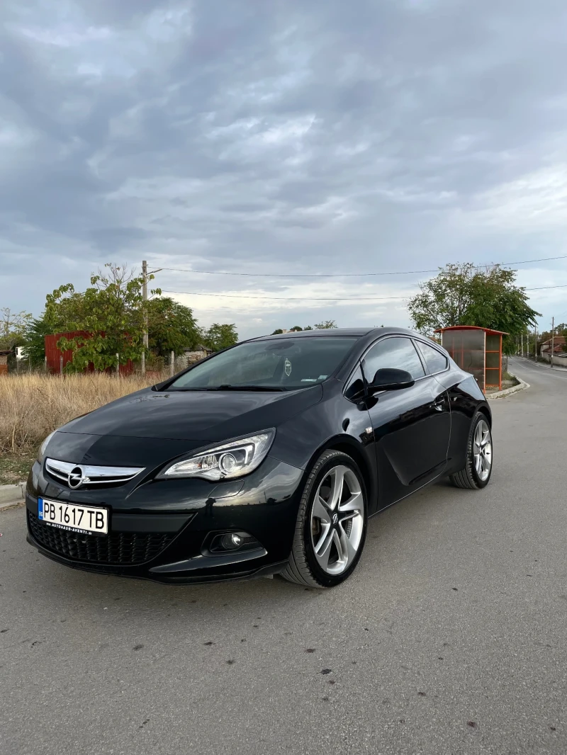 Opel Astra GTC, снимка 1 - Автомобили и джипове - 47551675