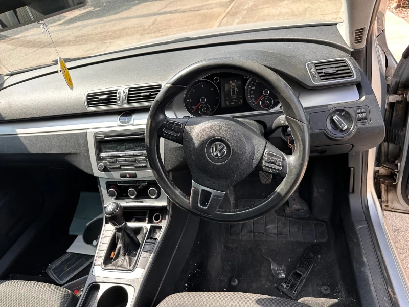 VW Passat 2.0tdi CFF, снимка 7 - Автомобили и джипове - 51899841