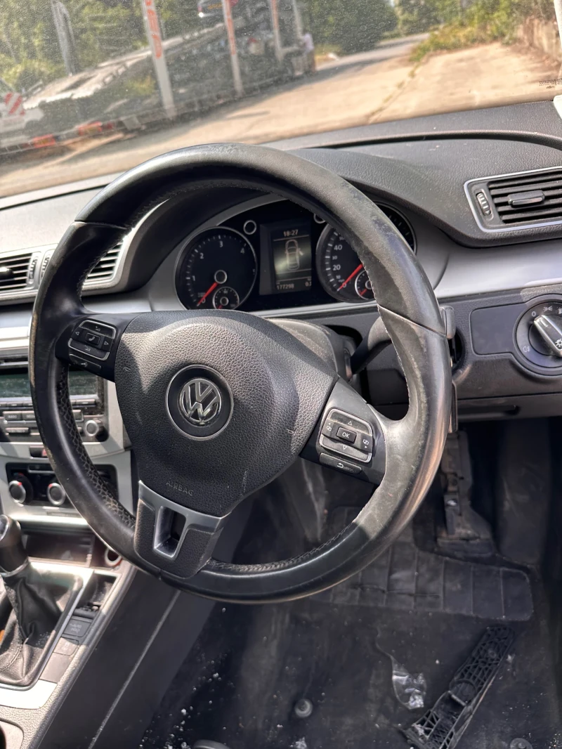 VW Passat 2.0tdi CFF, снимка 9 - Автомобили и джипове - 51899841