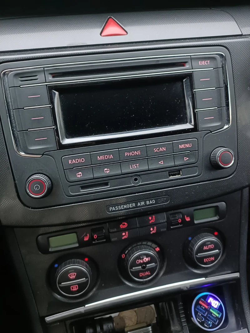 VW Passat B6, снимка 7 - Автомобили и джипове - 52014492