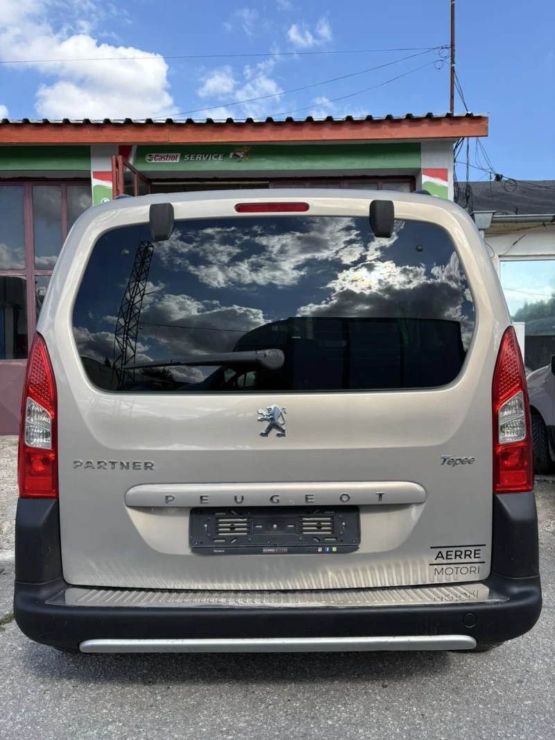 Peugeot Partner, снимка 4 - Автомобили и джипове - 52977675
