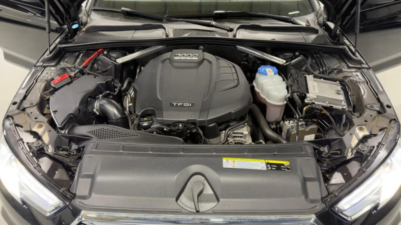 Audi A4 2.0T Premium Plus* АвтоКредит* (ЦЕНА ДО БГ), снимка 7 - Автомобили и джипове - 53008850