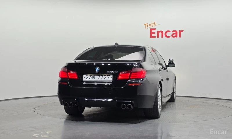 BMW 520, снимка 4 - Автомобили и джипове - 53044383