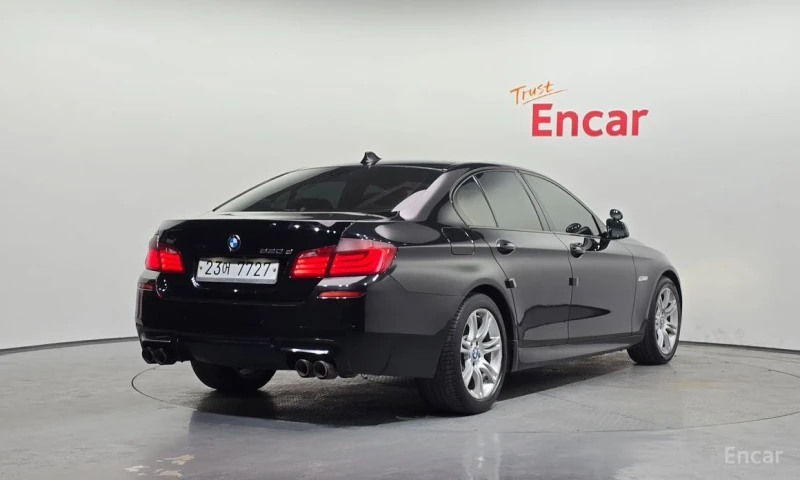 BMW 520, снимка 2 - Автомобили и джипове - 53044383