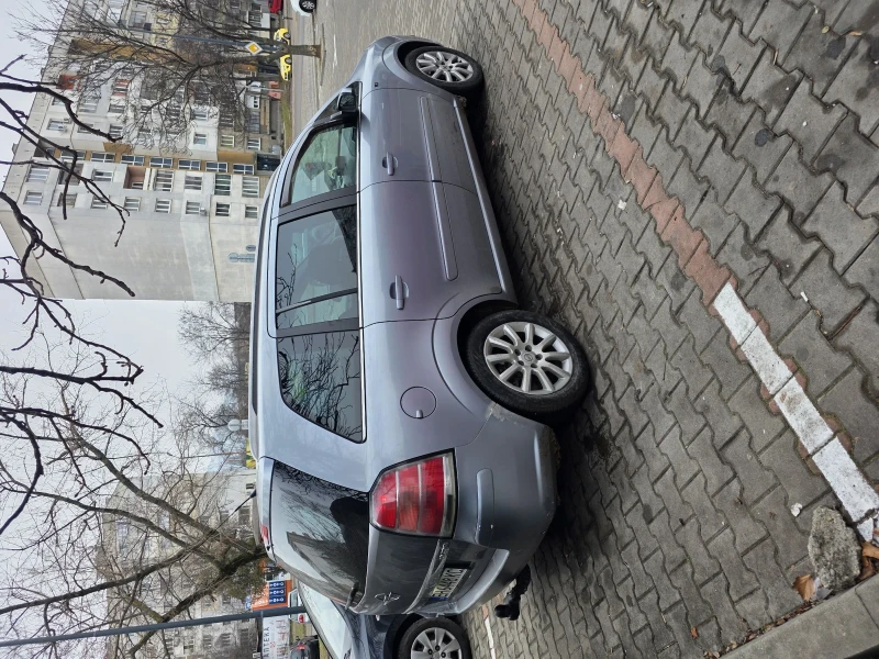 Opel Zafira 1.9 автоматик ! 7-местна !, снимка 4 - Автомобили и джипове - 53179543