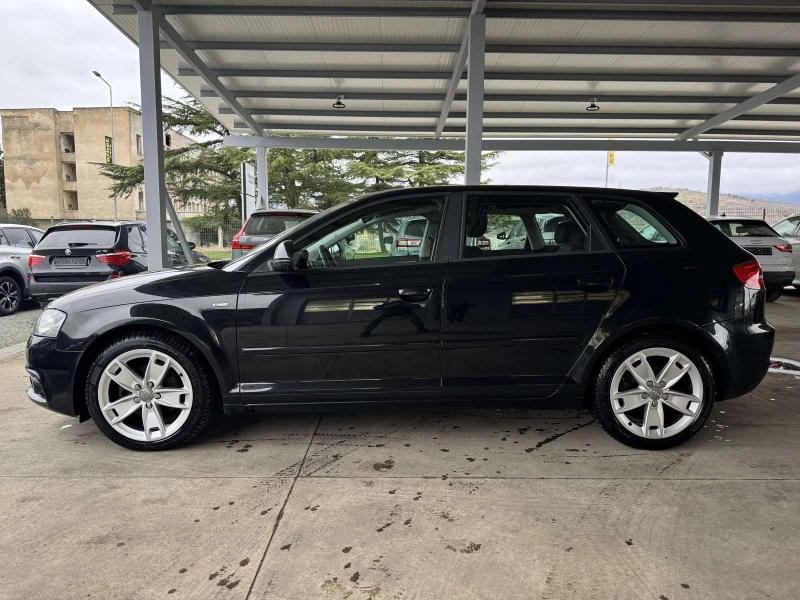 Audi A3 2.0* 140ps* S line* АВТОМАТ* НАВИ* , снимка 2 - Автомобили и джипове - 53418048