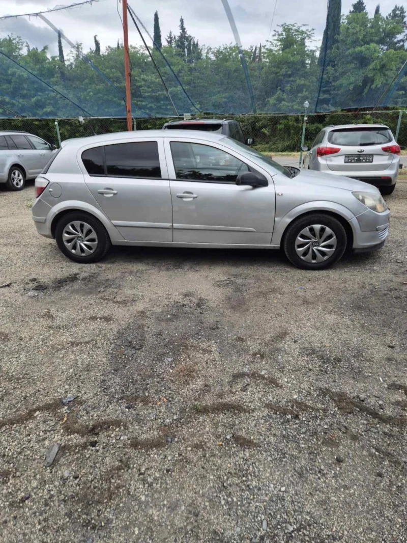 Opel Astra 1, 7 tdi 101 hp - 3300 лв. - 11920908 1
