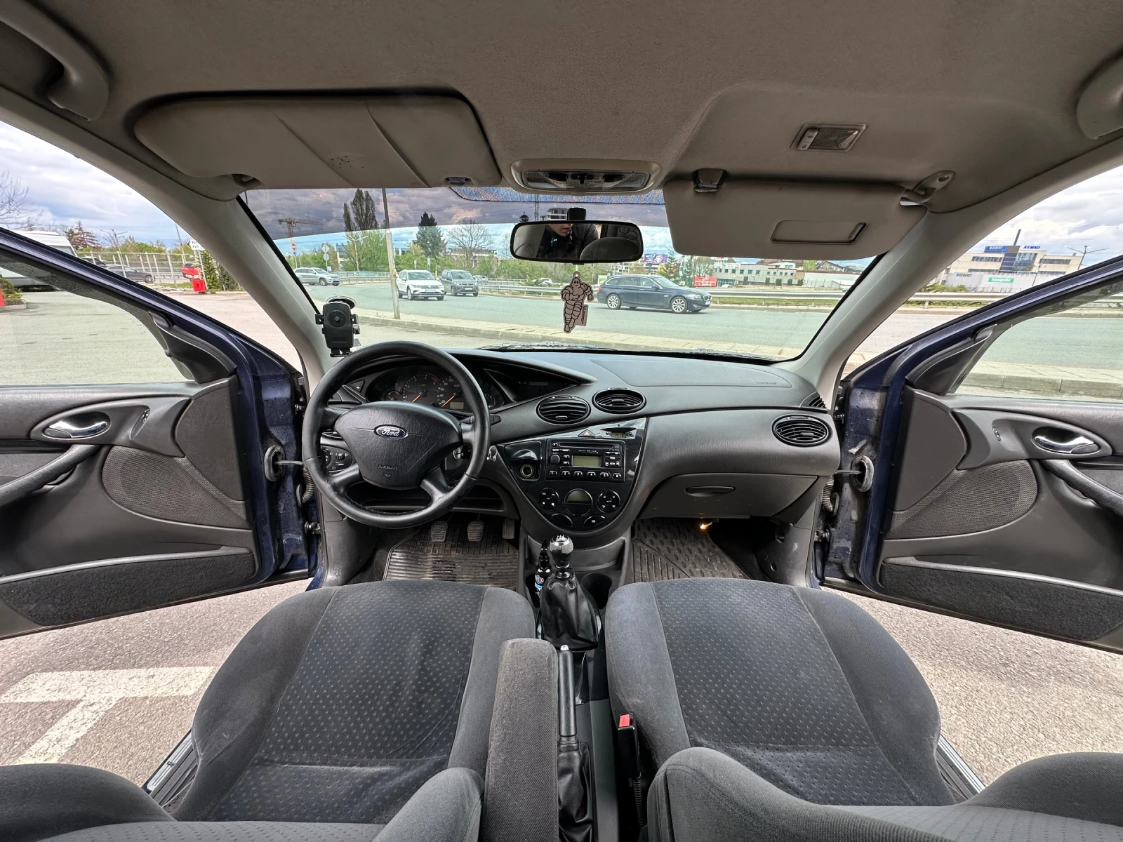 Ford Focus 1.8 TDDI 90 - изображение 8