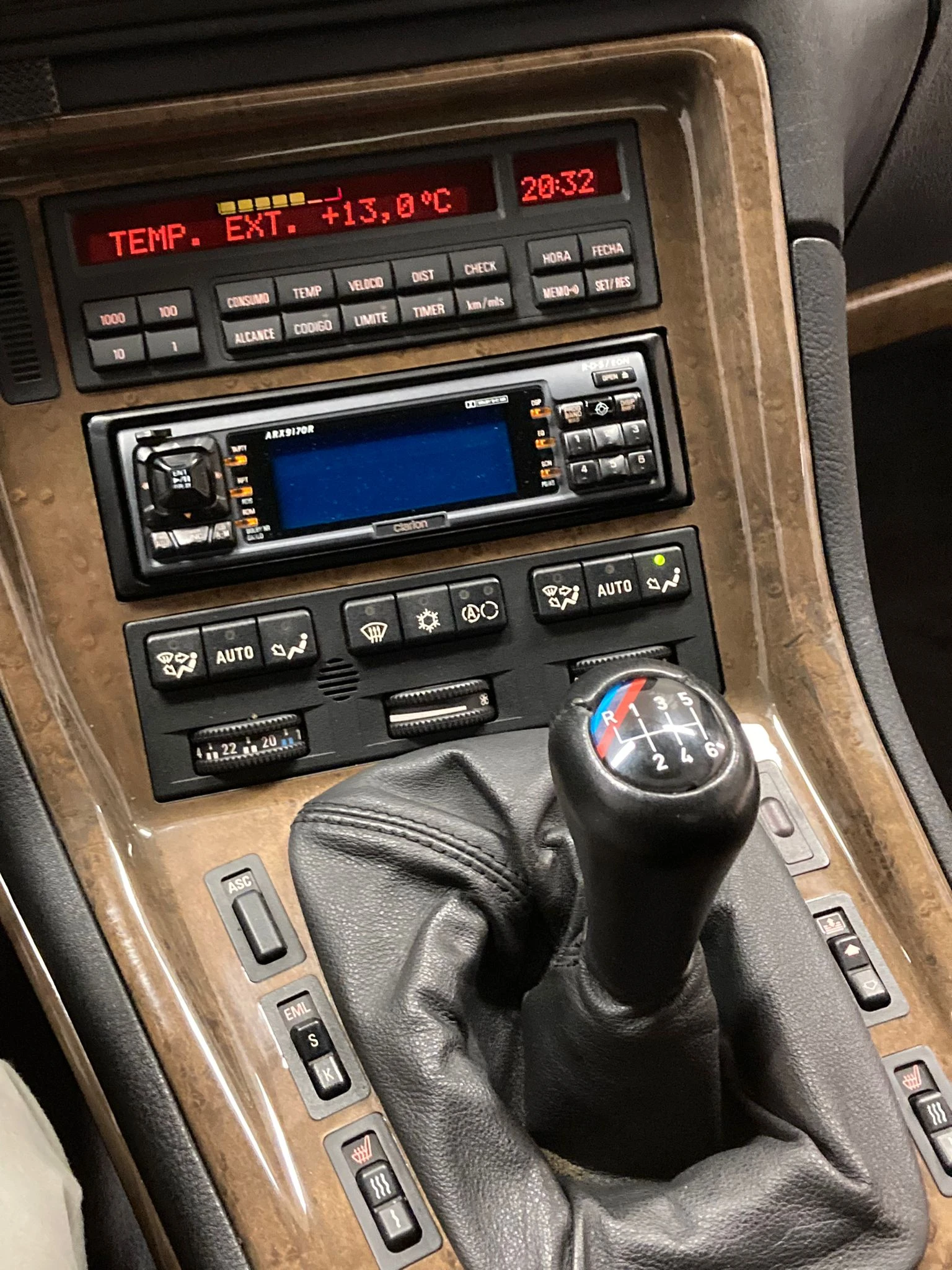 BMW 850  - изображение 6