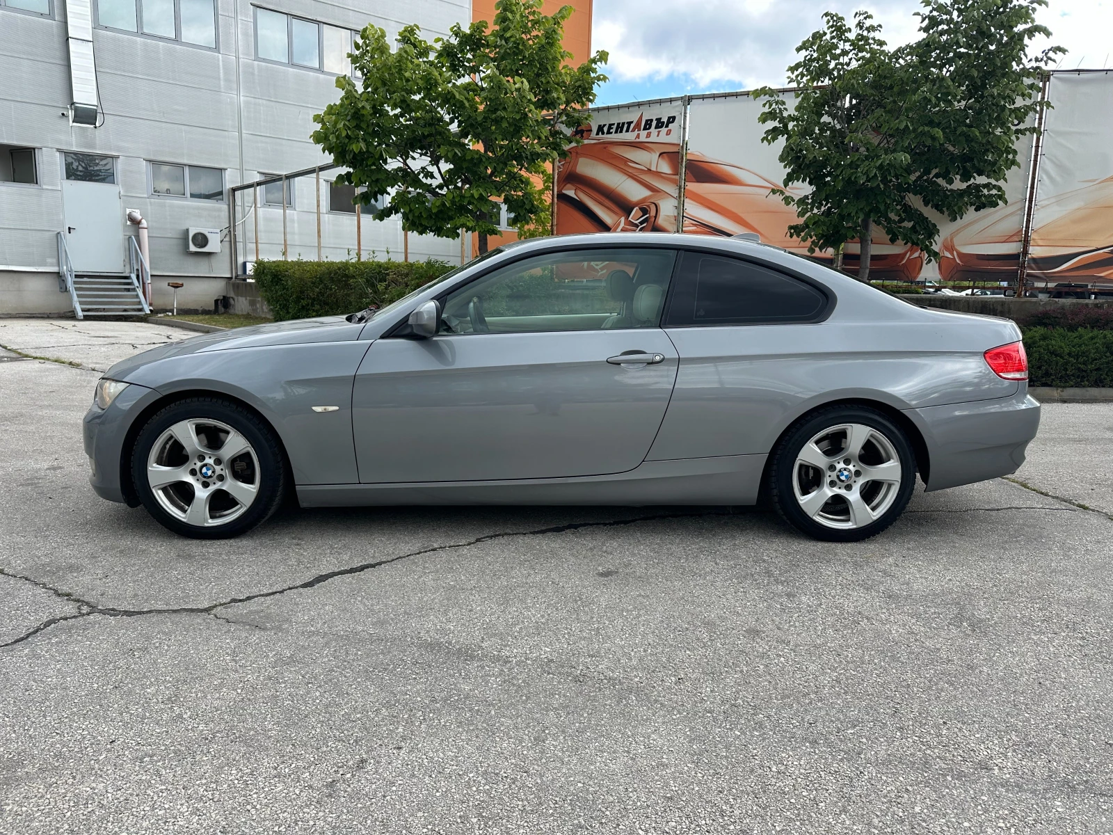 BMW 320 2.0d 177 к.с. - изображение 2