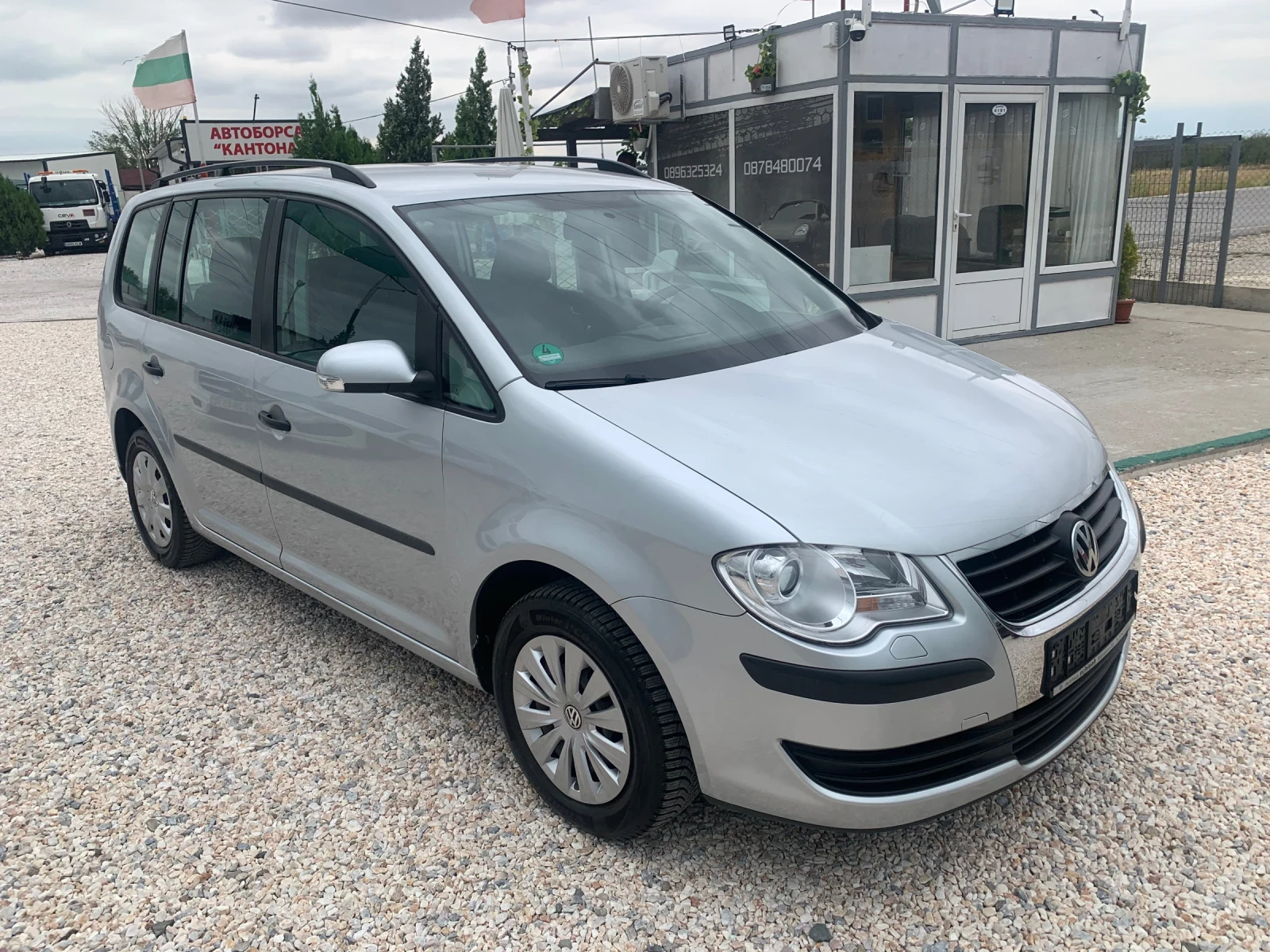 VW Touran 1.6i - изображение 2