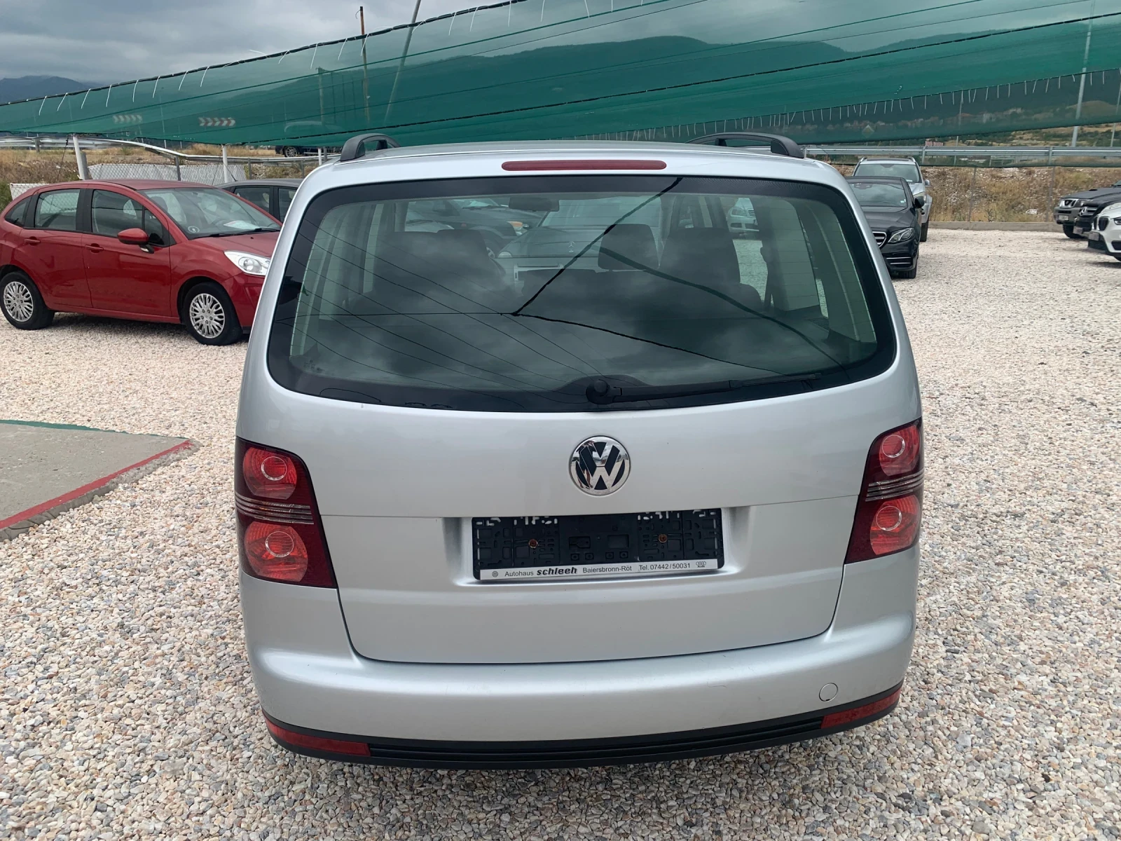 VW Touran 1.6i - изображение 8