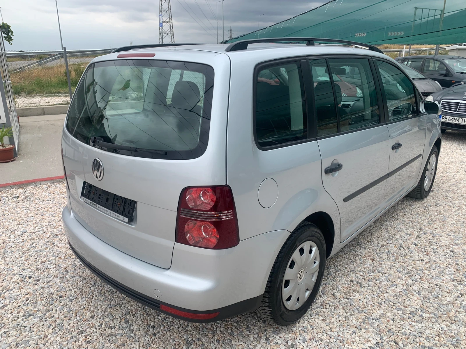 VW Touran 1.6i - изображение 6