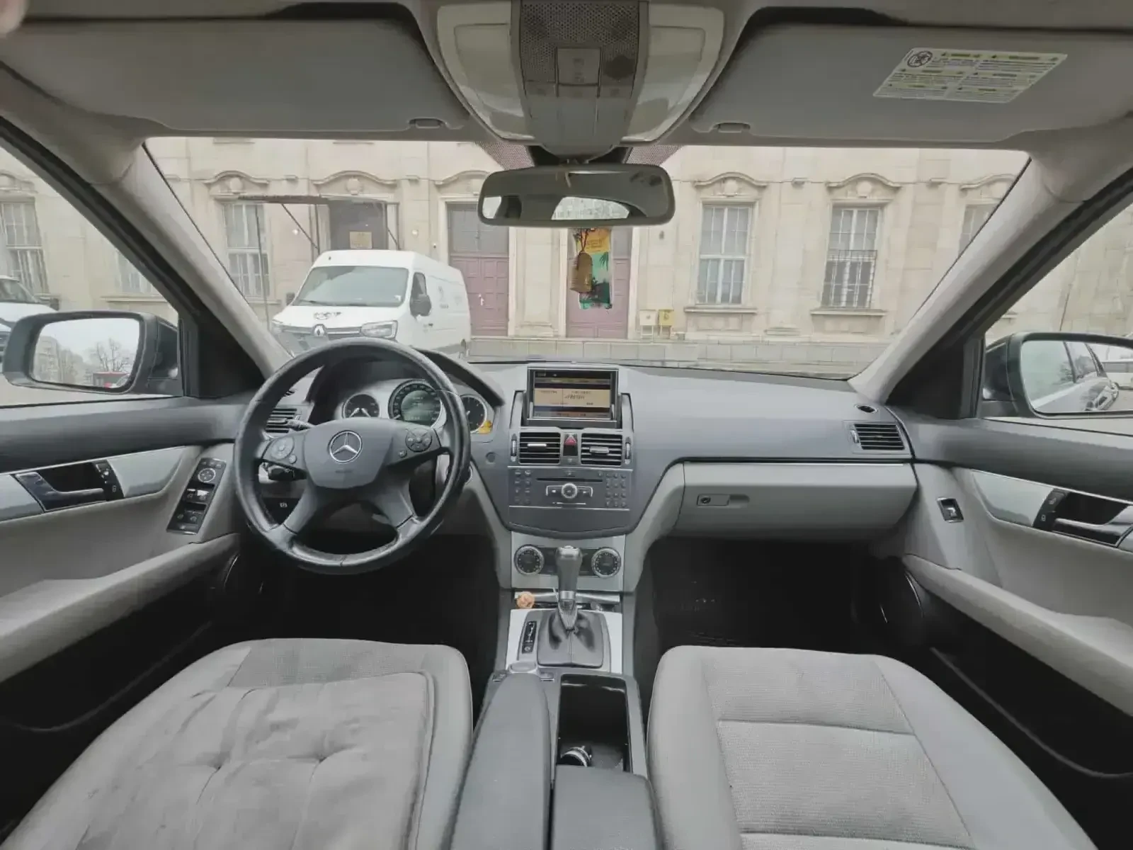 Mercedes-Benz C 220  - изображение 7