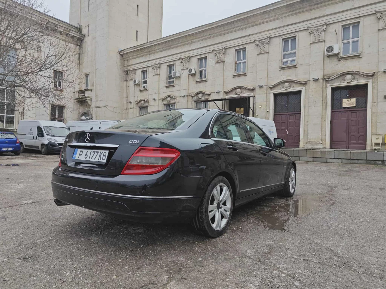 Mercedes-Benz C 220  - изображение 3