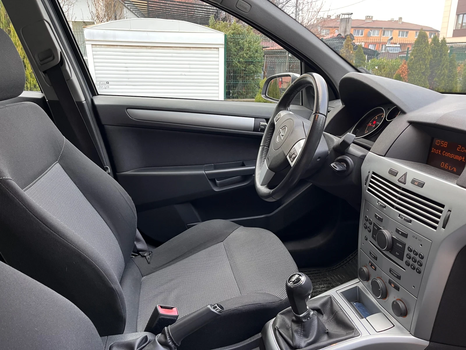 Opel Astra 1.7 CDTI 110 ecoflex - изображение 10