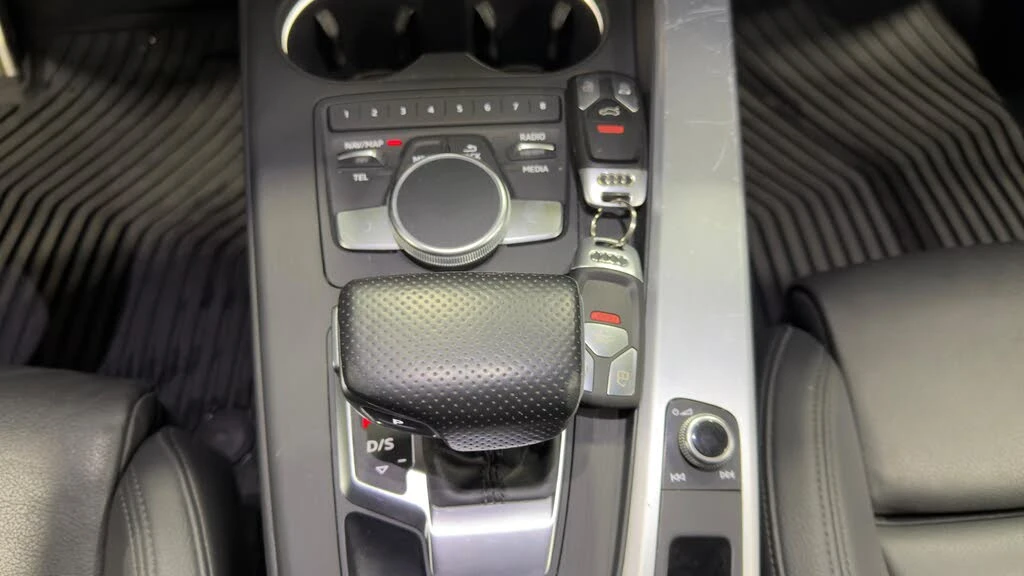 Audi A4 2.0T Premium Plus* АвтоКредит* (ЦЕНА ДО БГ) - изображение 5