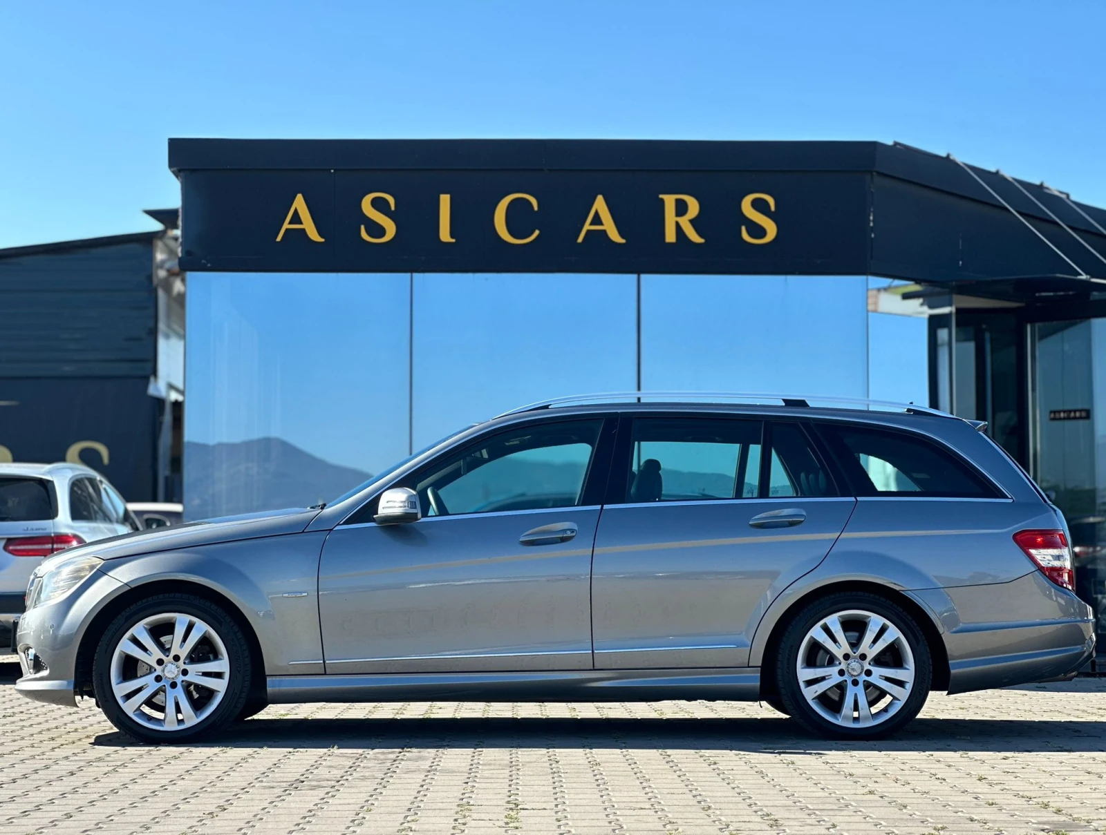 Mercedes-Benz C 220 / AMG PACK / PODGREV / NAVI / KOJA / - изображение 2