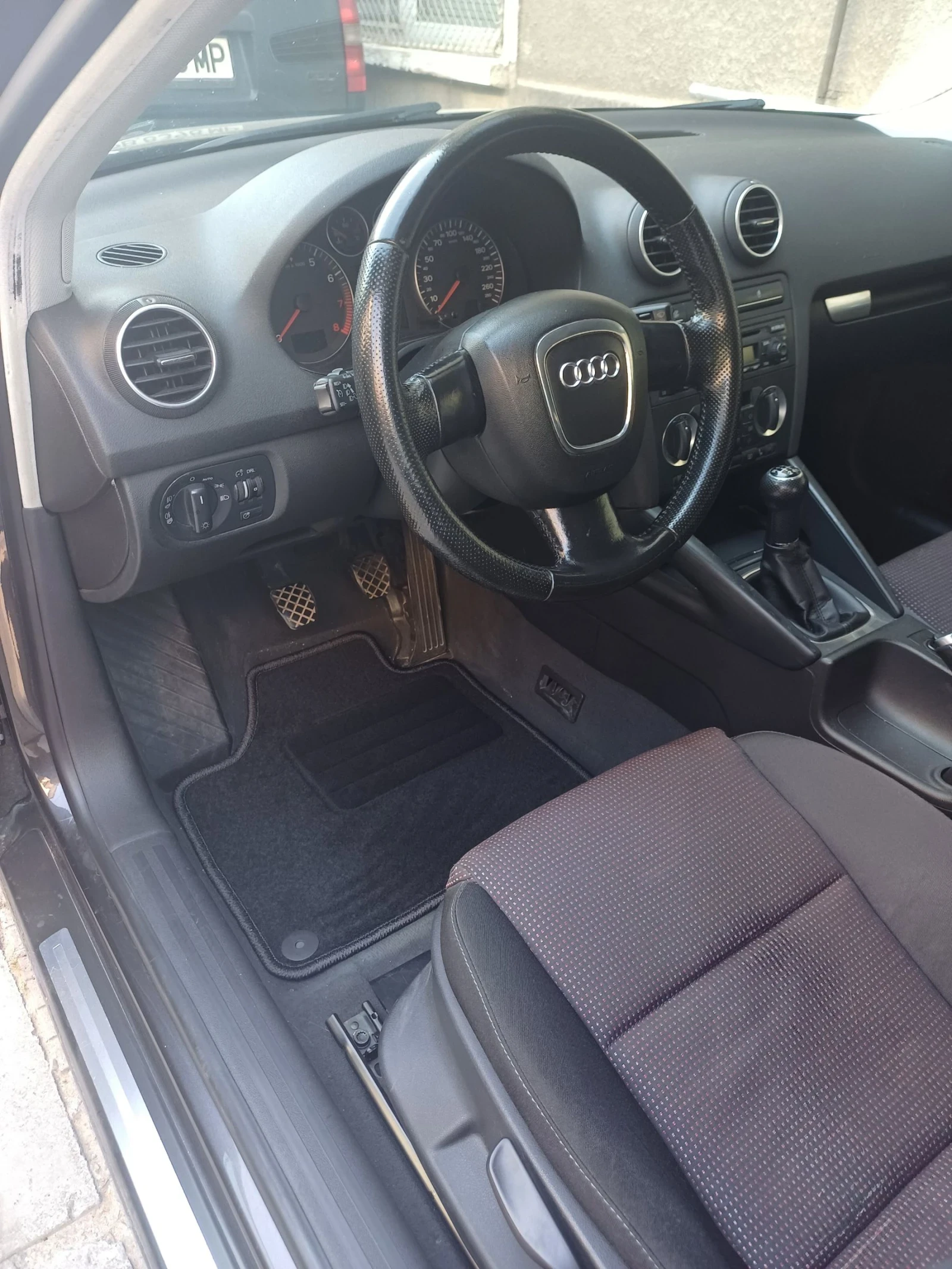 Audi A3 2.0Т Quattro, снимка 12 - Автомобили и джипове - 53839796