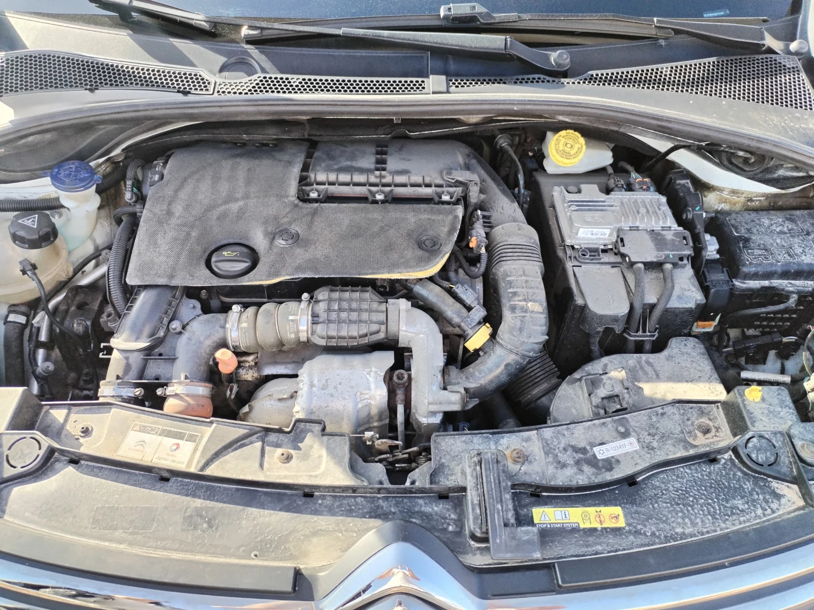 Citroen C3  1.6HDI, снимка 13 - Автомобили и джипове - 54229661