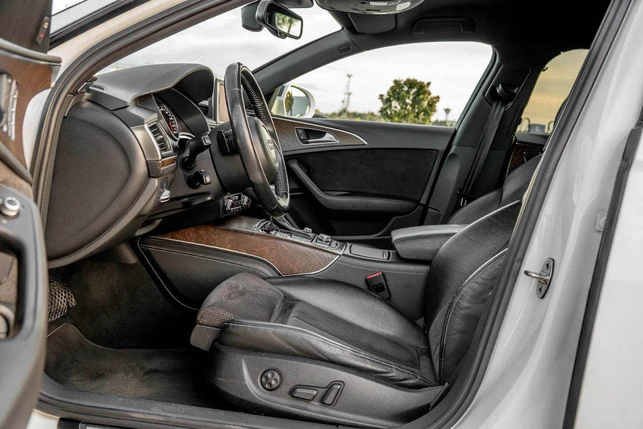 Audi A6 BI-TDI/313к.с/DISTRONIC/KEYLESS GO/, снимка 9 - Автомобили и джипове - 54230774