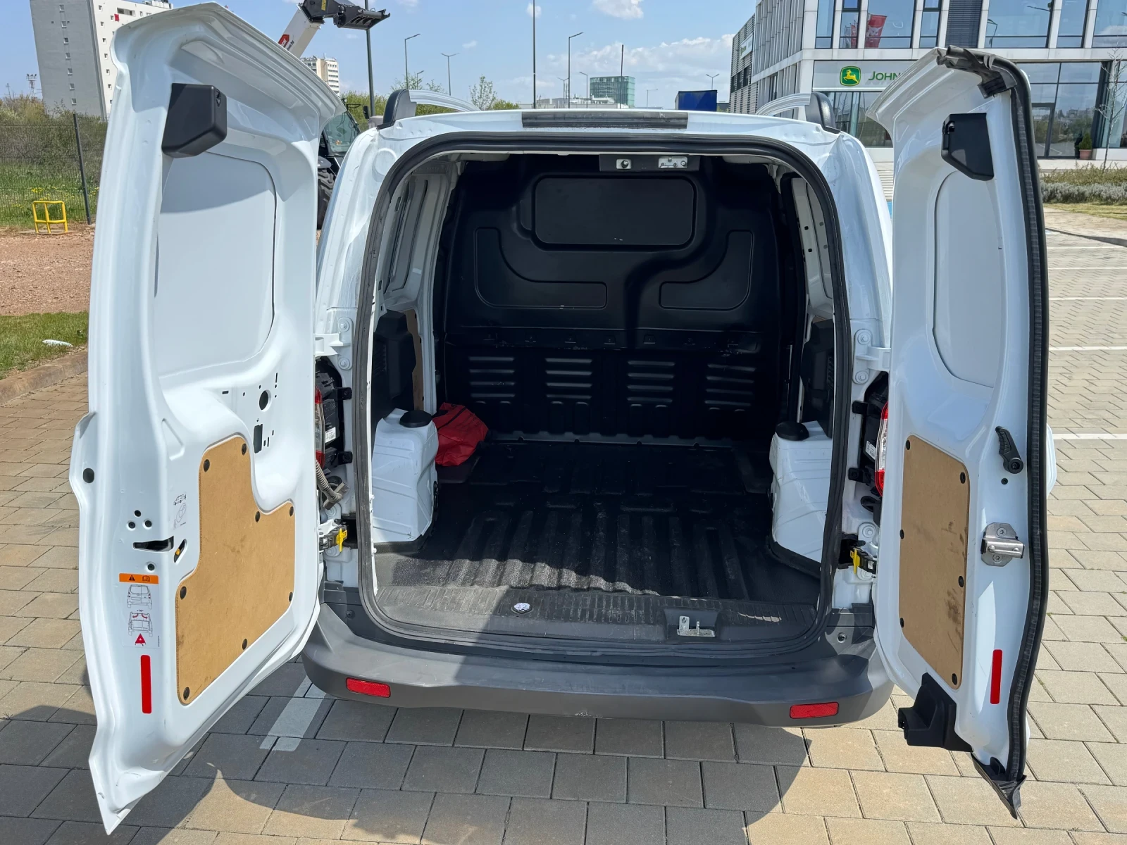 Ford Courier 1.5 TDCI , снимка 9 - Автомобили и джипове - 54231776