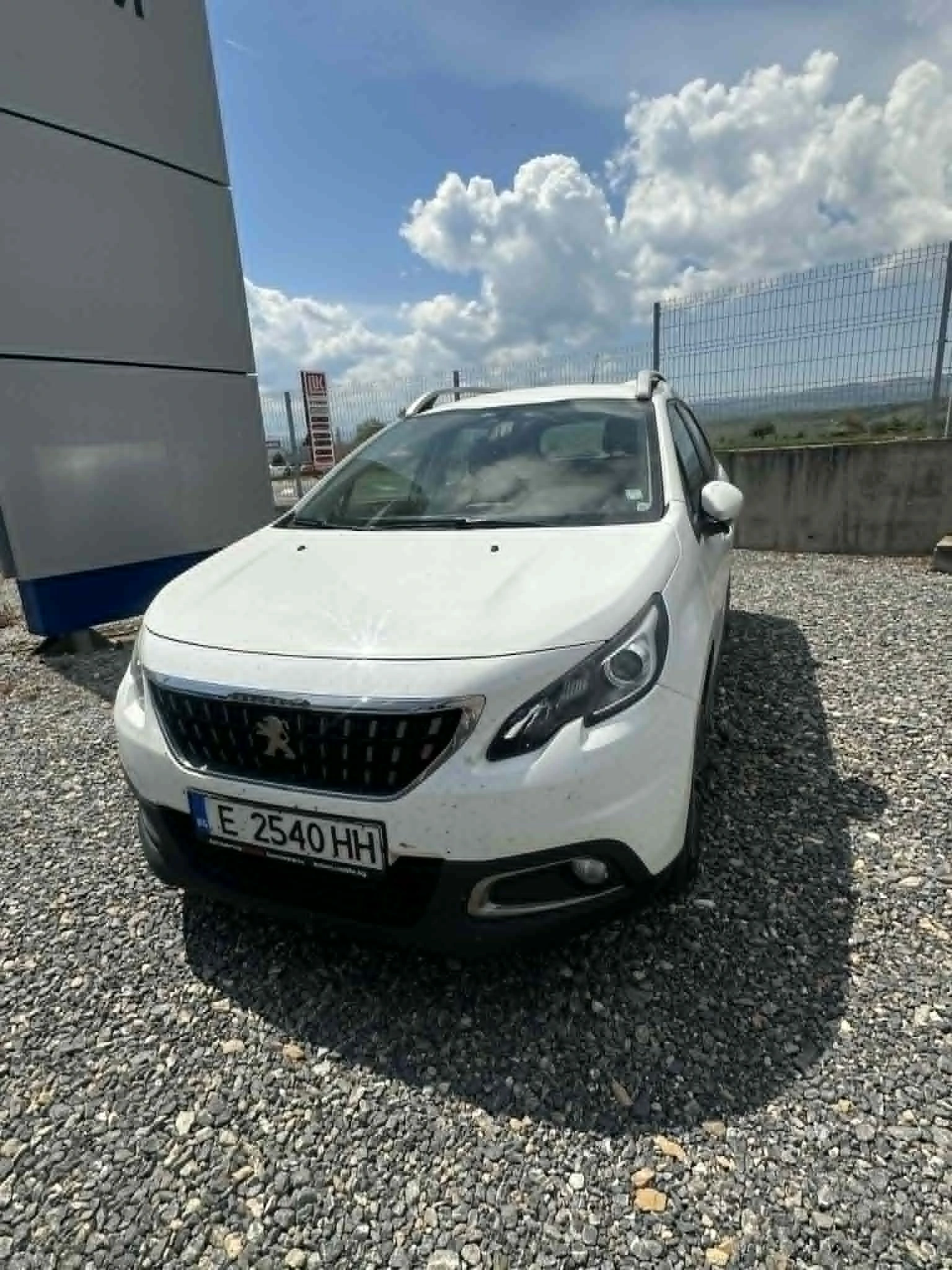 Peugeot 2008 1.5, снимка 5 - Автомобили и джипове - 54357957