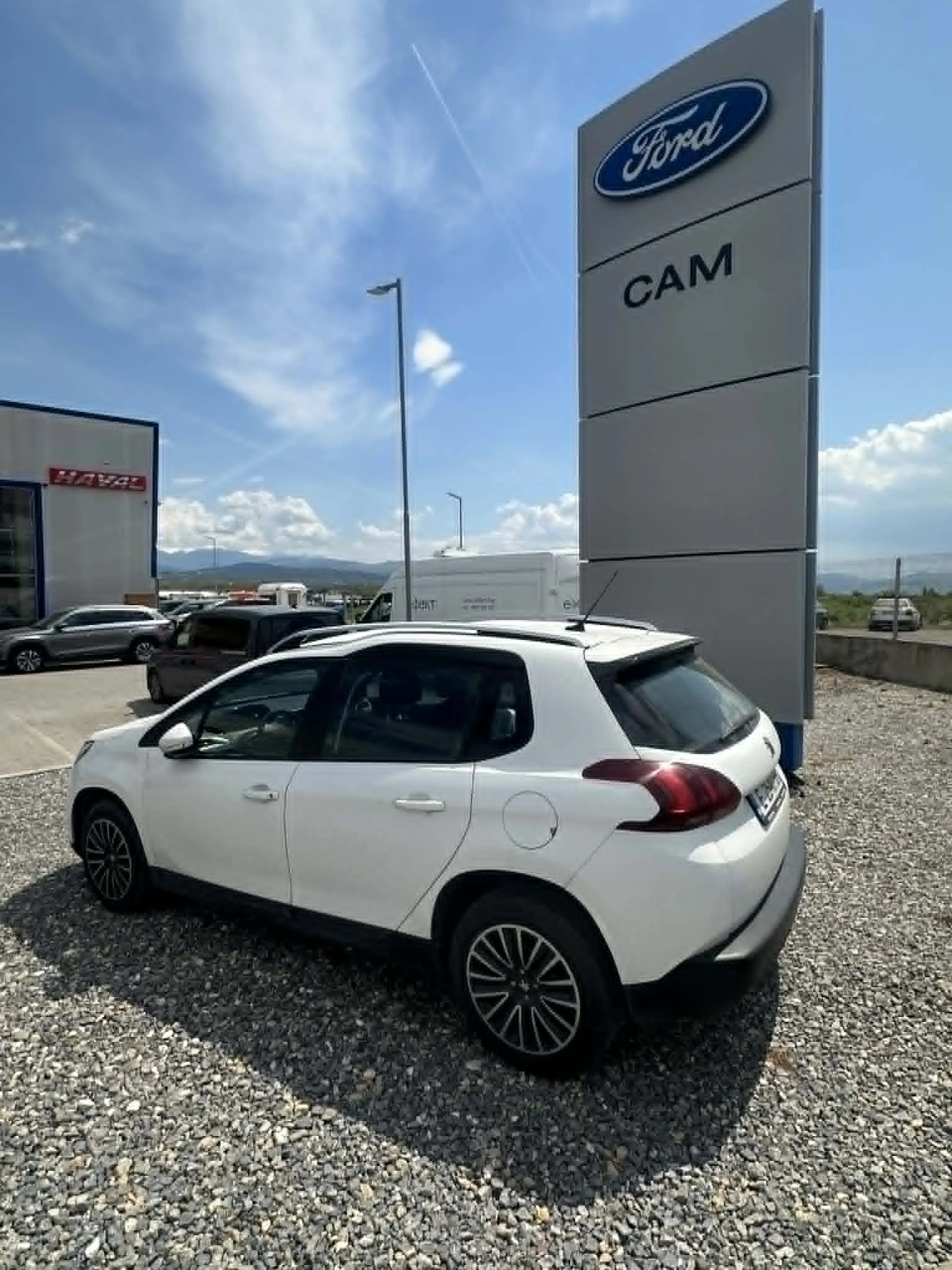 Peugeot 2008 1.5, снимка 9 - Автомобили и джипове - 54357957