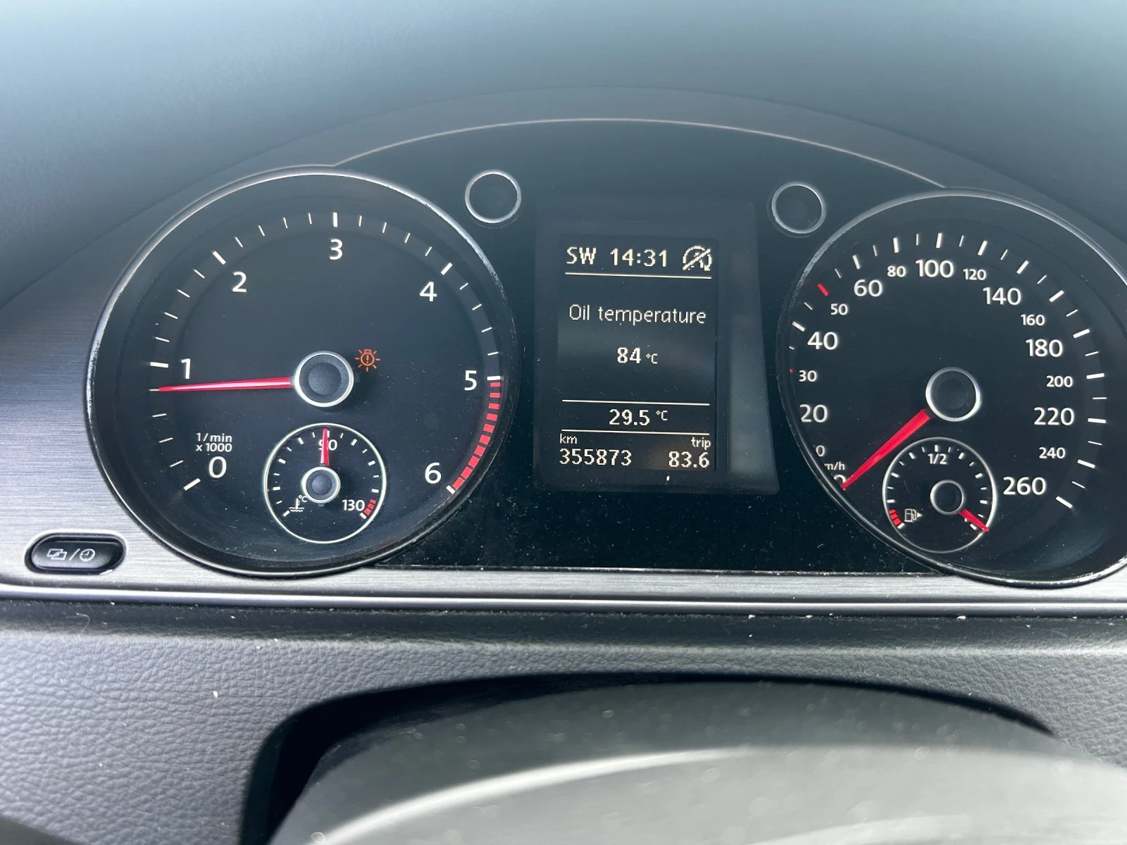 VW Passat B7, снимка 8 - Автомобили и джипове - 54742243