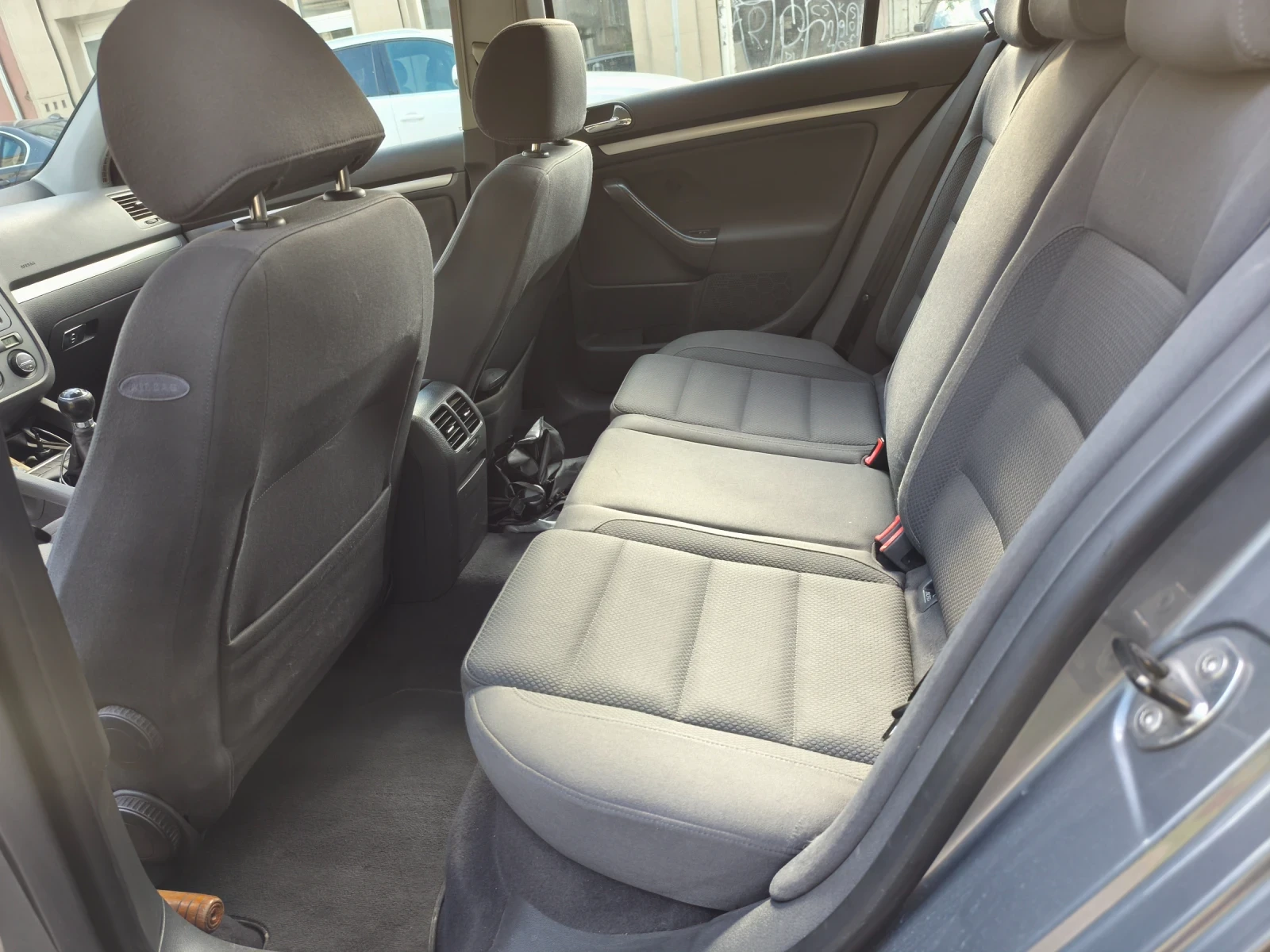 VW Golf, снимка 13 - Автомобили и джипове - 54782398