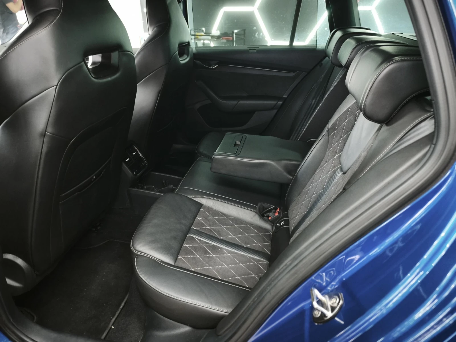 Skoda Octavia RS, снимка 8 - Автомобили и джипове - 55235643