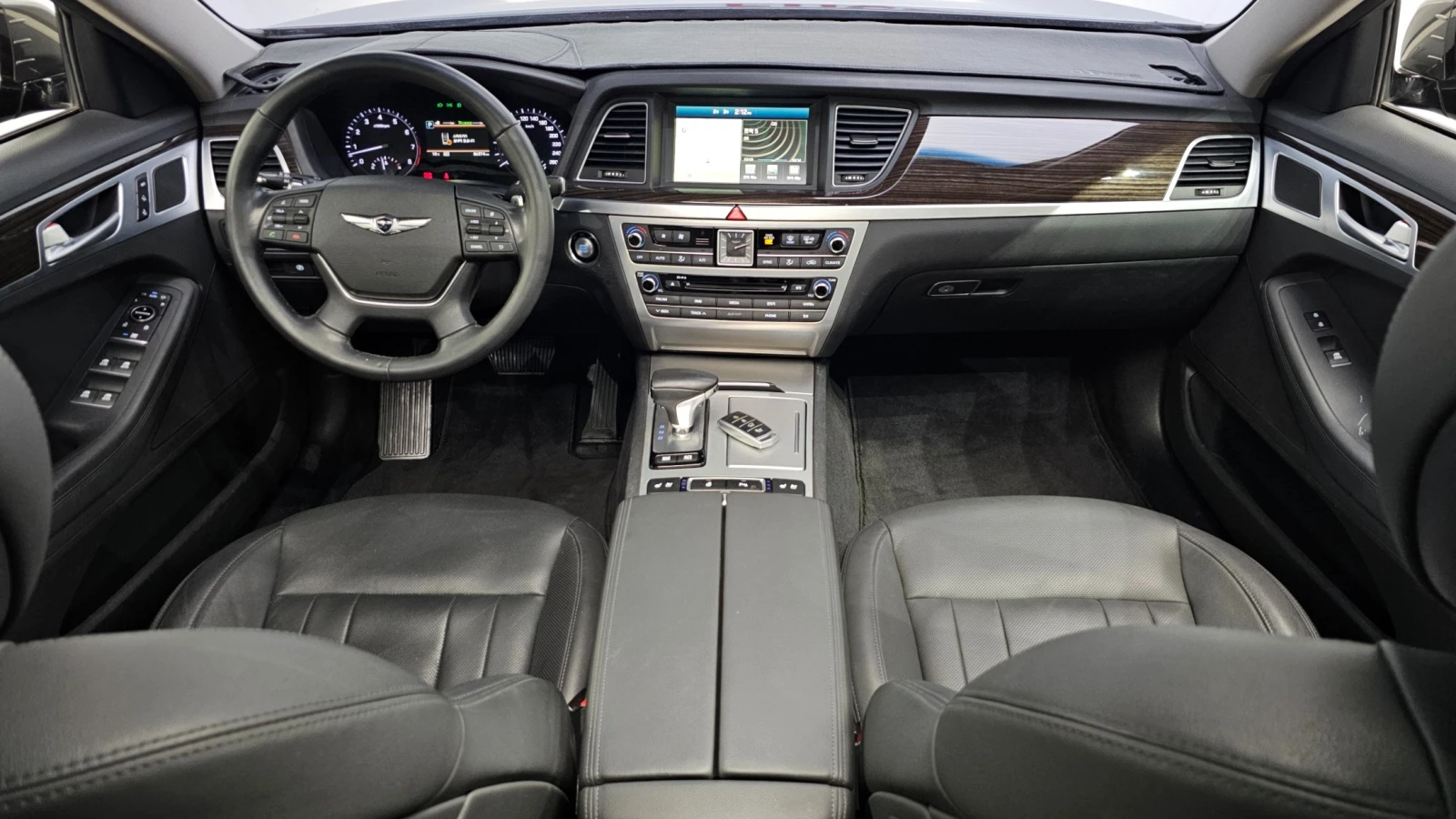 Genesis G80 LUXURY 3.3 GDi* ПОДГРЕВ ВОЛАН/СЕДАЛКИ, снимка 7 - Автомобили и джипове - 55648267