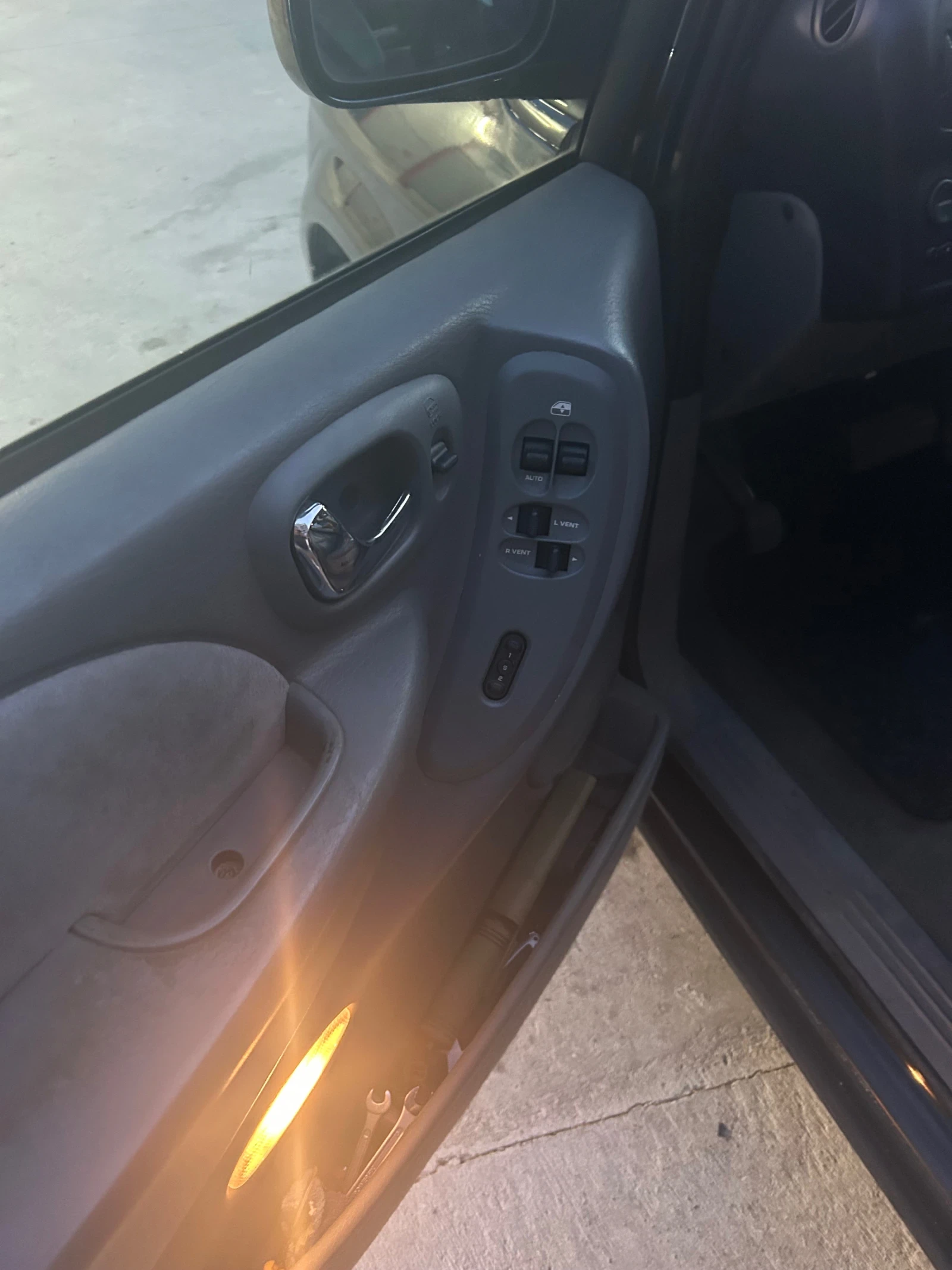 Chrysler Gr.voyager Stow N Go | Mobile.bg � ����������� 11
