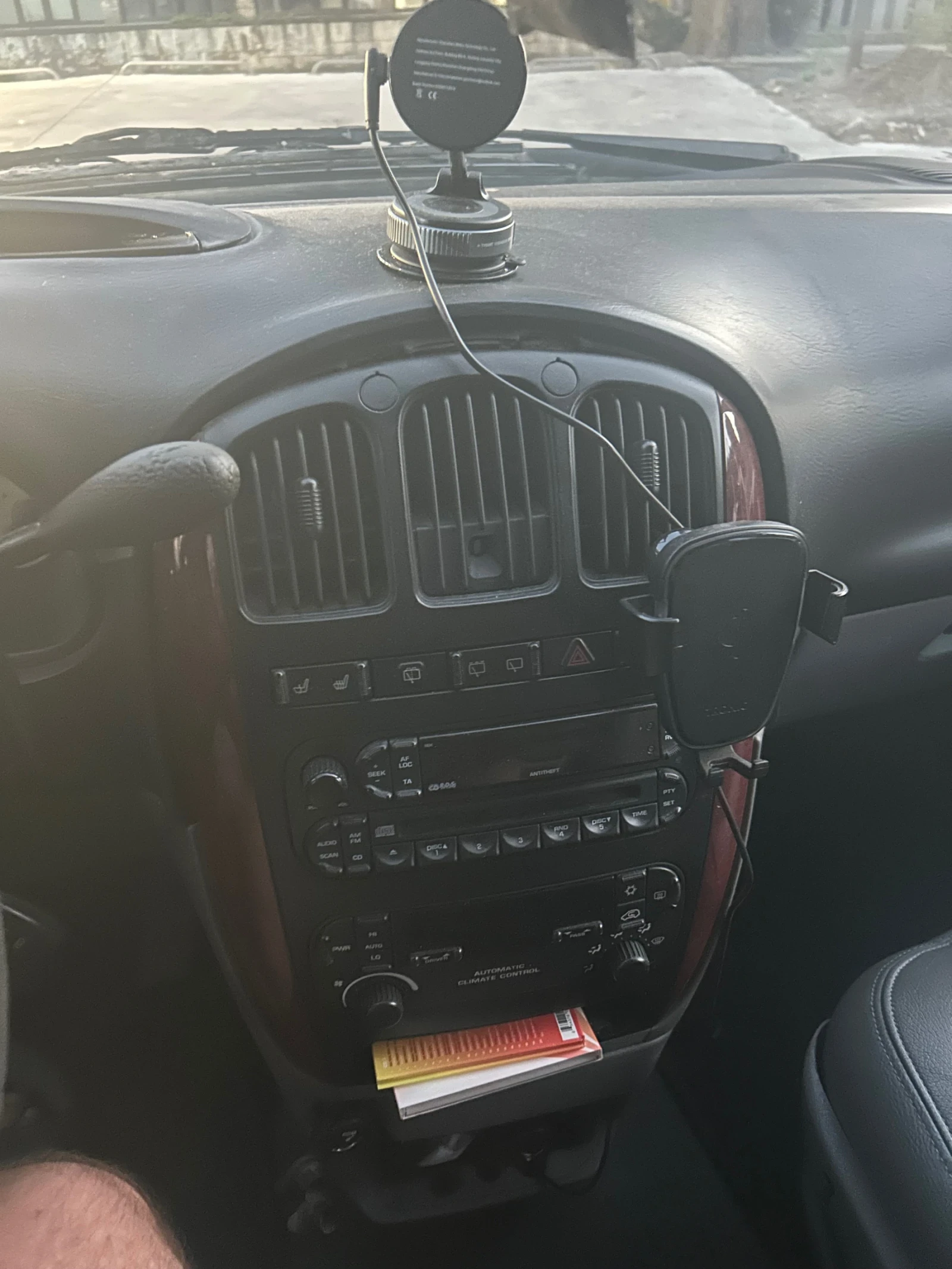 Chrysler Gr.voyager Stow N Go | Mobile.bg � ����������� 15