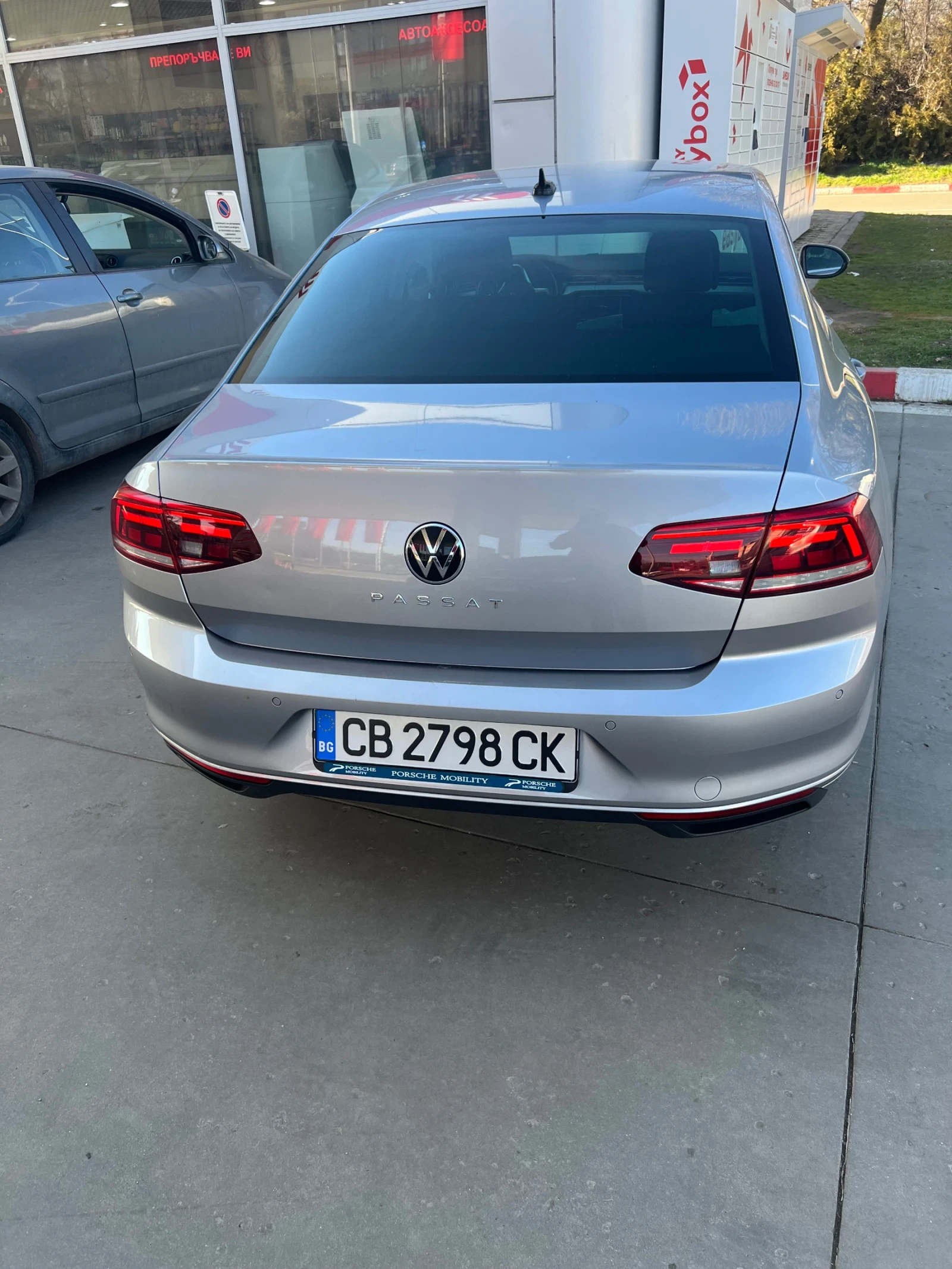 VW Passat 2.0 TDI, снимка 2 - Автомобили и джипове - 55954553