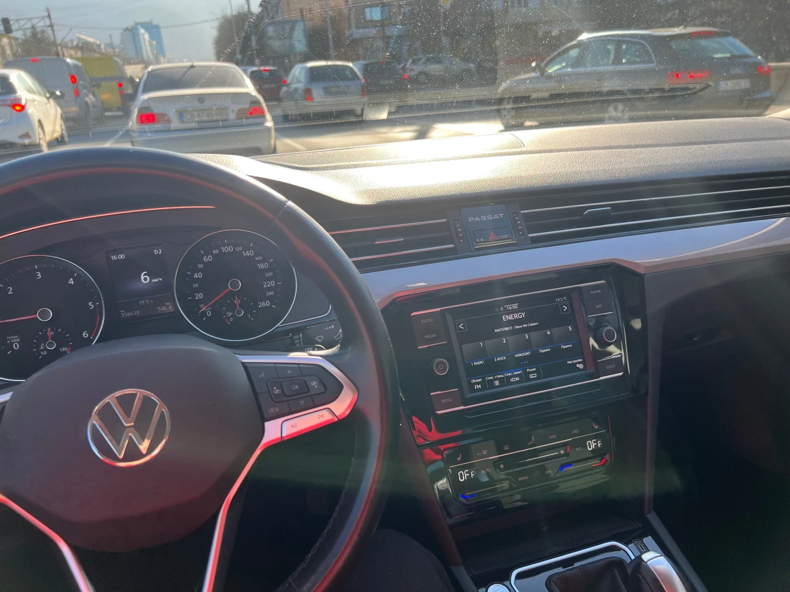 VW Passat 2.0 TDI, снимка 4 - Автомобили и джипове - 55954553