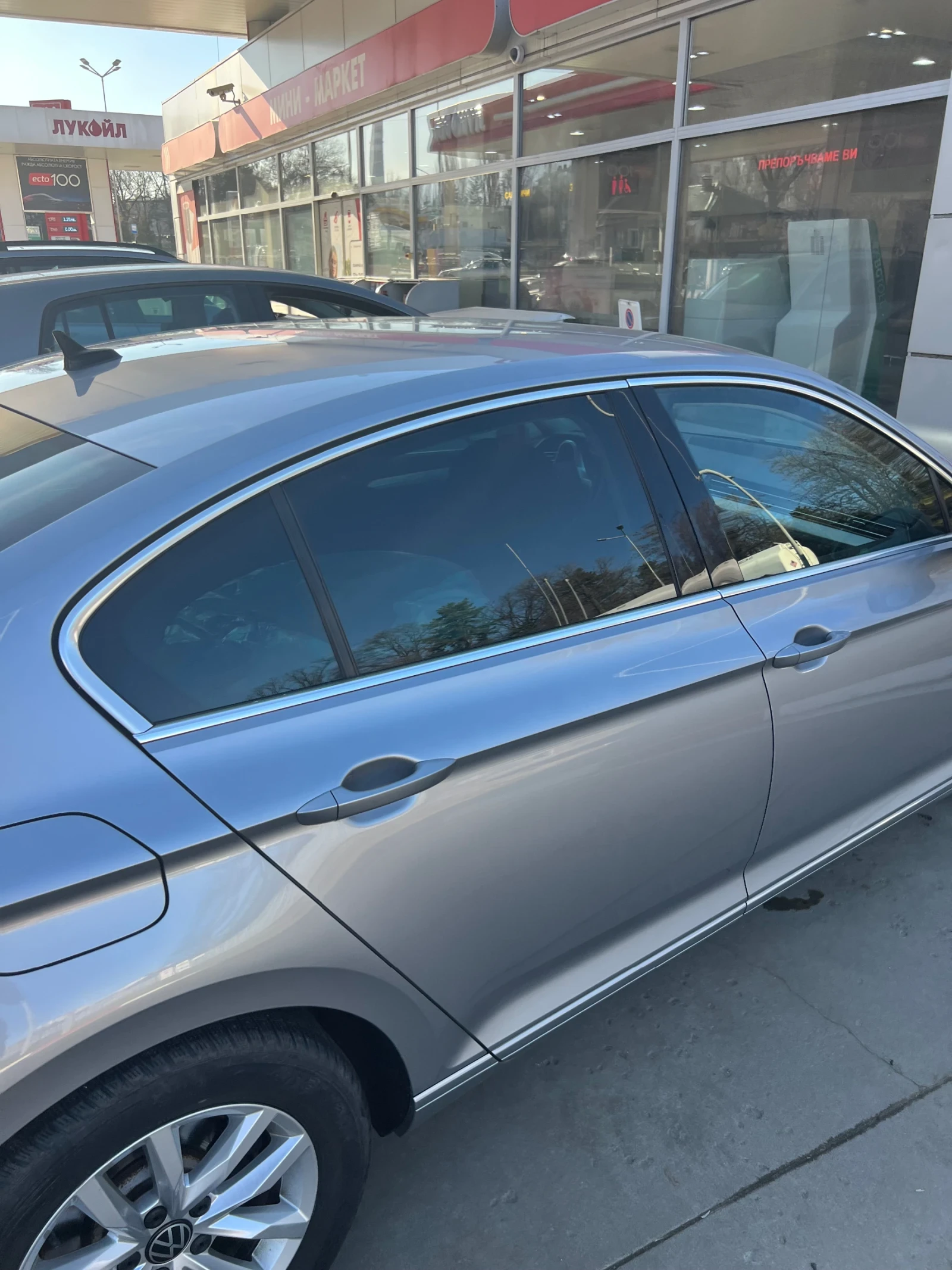 VW Passat 2.0 TDI, снимка 3 - Автомобили и джипове - 55954553