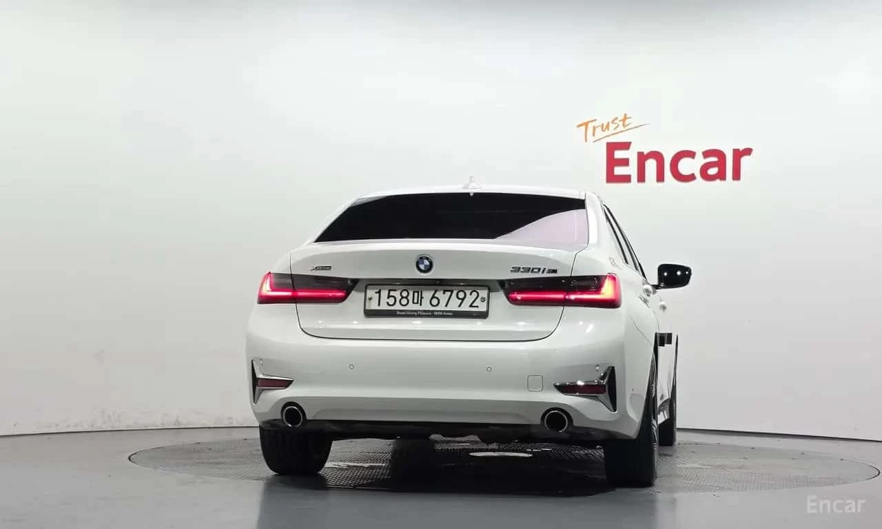 BMW 330 * 330i xDrive Luxury * 360 * HUD * ���� �� ��  | Mobile.bg � ����������� 4