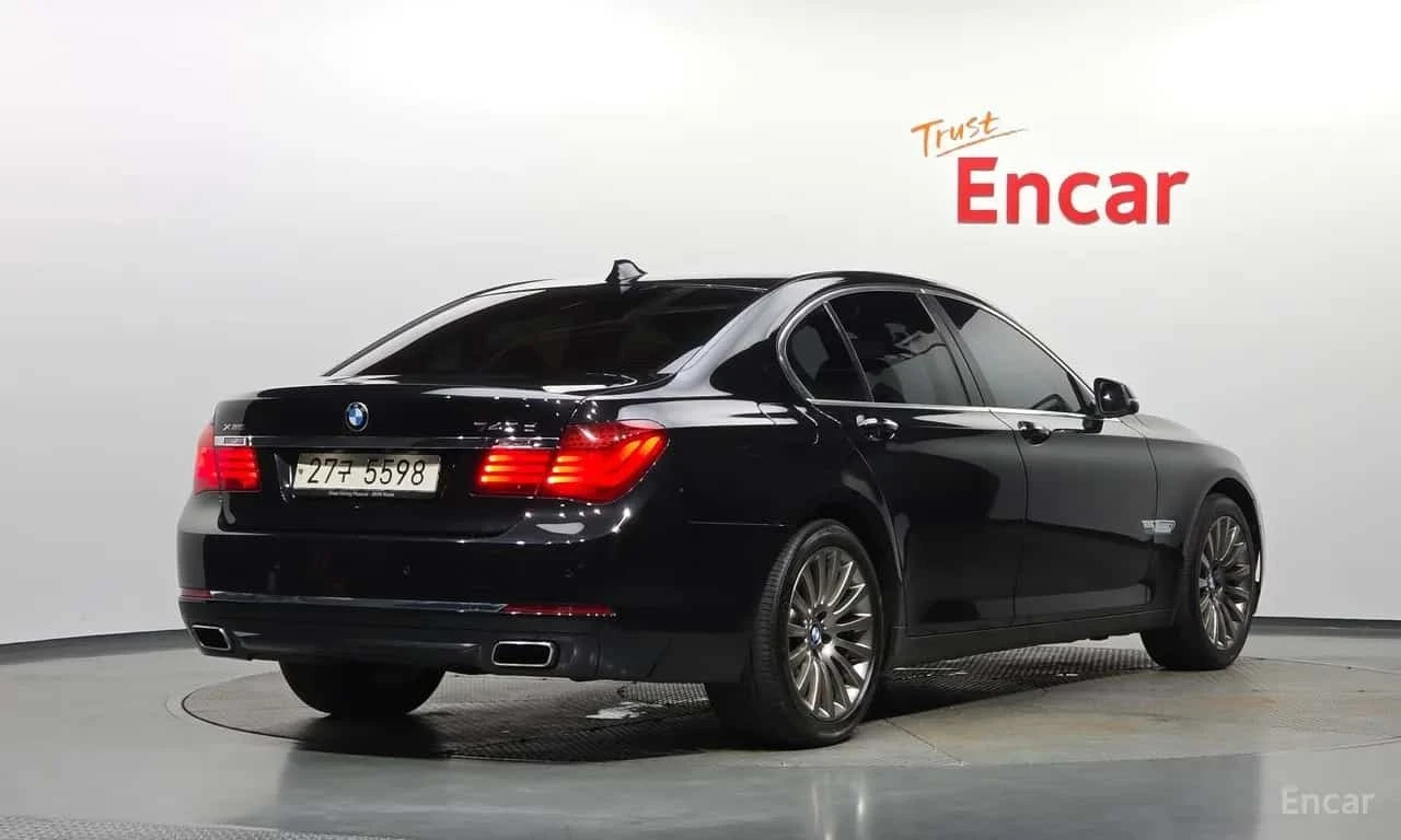 BMW 740 * 740d xDrive * ЦЕНА ДО БГ, снимка 2 - Автомобили и джипове - 56624595